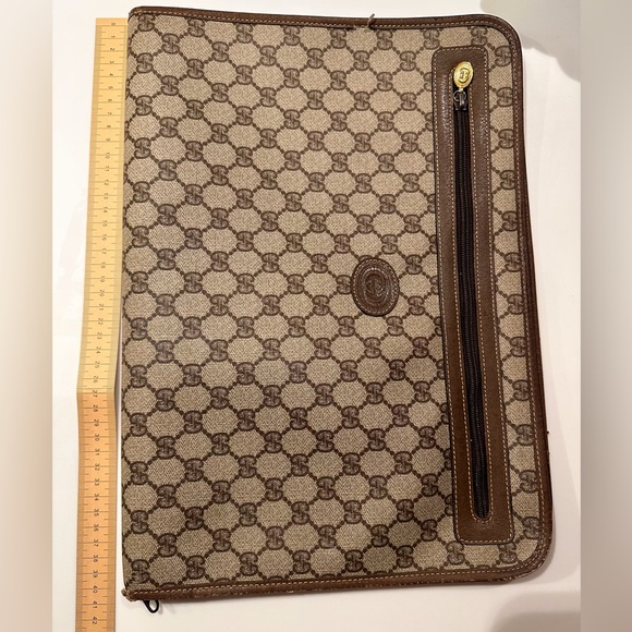 Authentic Early 90/ late 80s Gucci portfolio - Picture 4 of 12